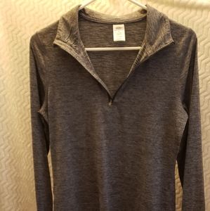 C9 by Champion size Med